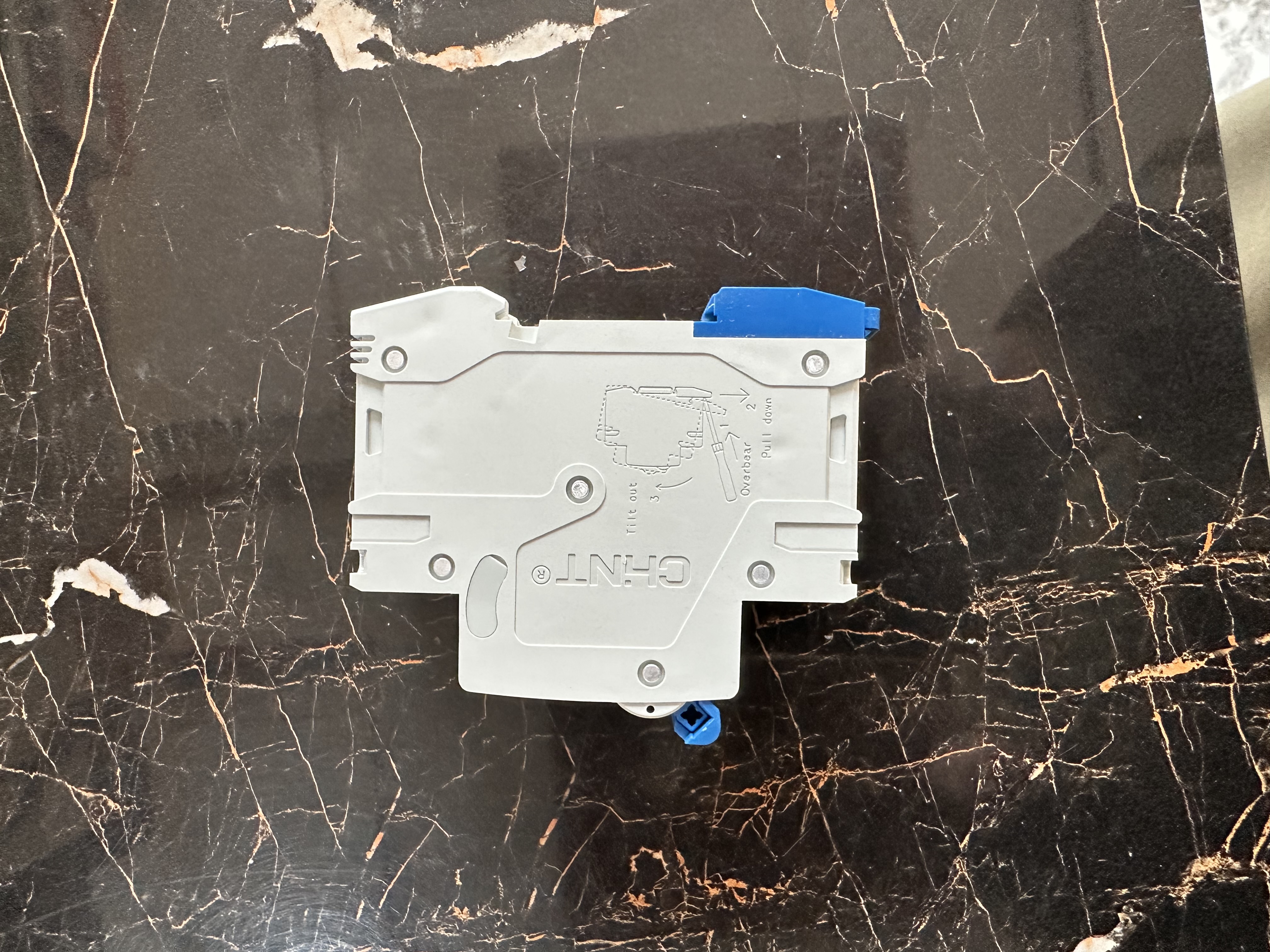CHINT NB1-63DC 32A 2 Pole DC MCB – 500V DC Solar PV Circuit Breaker 6